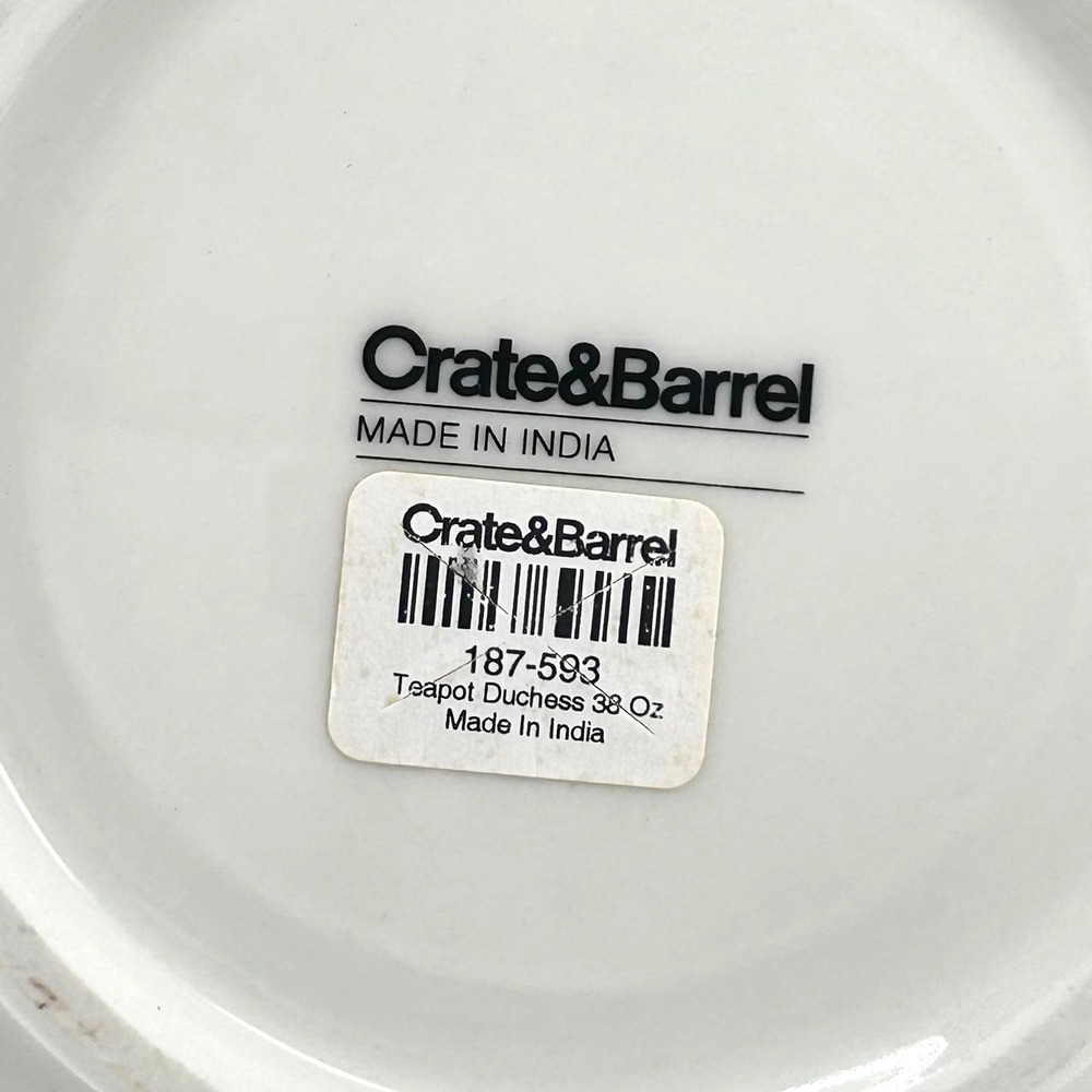 Crate & Barrel Duchess White Stoneware Teapot 38 Oz Simple Classic Round Design - Picture 8 of 10